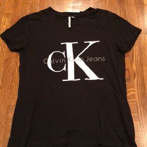 Calvin Klein T-shirt